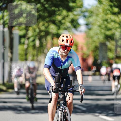 09.08.2026 - GEWOBA Citytriathlon Bremen Michael Burmester http://msf.ph/oto/9949051 09.08.2026 12:44:24 Radfahren 587, 629, 658, 660, 714, 779, 854, 957, 1014, 1106, 1122, 1152 meine-sportfotos.de