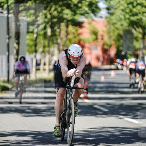 09.08.2026 - GEWOBA Citytriathlon Bremen Michael Burmester http://msf.ph/oto/9949052 09.08.2026 12:44:25 Radfahren 587, 629, 658, 669, 714, 779, 854, 957, 1014, 1106, 1122, 1152 meine-sportfotos.de