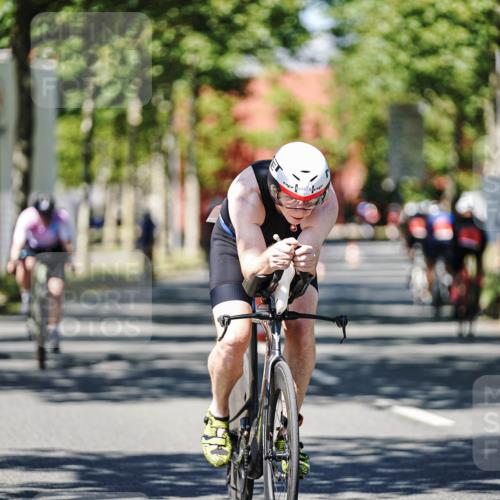 09.08.2026 - GEWOBA Citytriathlon Bremen Michael Burmester http://msf.ph/oto/9949054 09.08.2026 12:44:25 Radfahren 587, 629, 658, 669, 714, 779, 854, 957, 1014, 1106, 1122, 1152 meine-sportfotos.de