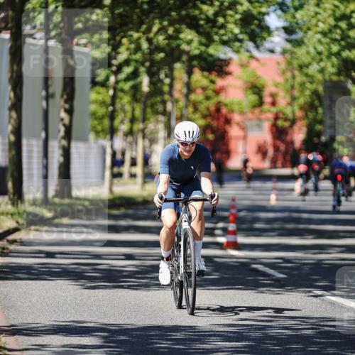 09.08.2026 - GEWOBA Citytriathlon Bremen Michael Burmester http://msf.ph/oto/9949077 09.08.2026 12:44:40 Radfahren 654, 669, 771, 779, 801, 849, 936, 1122, 1152 meine-sportfotos.de