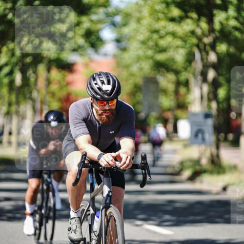09.08.2026 - GEWOBA Citytriathlon Bremen Michael Burmester http://msf.ph/oto/9949082 09.08.2026 12:44:50 Radfahren 666, 729, 801, 813, 831, 842, 936, 941, 985, 1117 meine-sportfotos.de