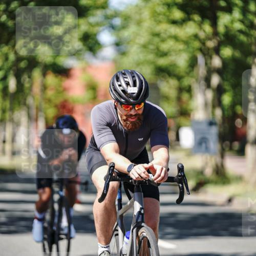 09.08.2026 - GEWOBA Citytriathlon Bremen Michael Burmester http://msf.ph/oto/9949083 09.08.2026 12:44:50 Radfahren 666, 729, 801, 813, 831, 842, 936, 941, 985, 1117 meine-sportfotos.de