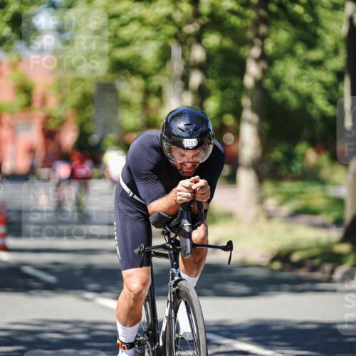09.08.2026 - GEWOBA Citytriathlon Bremen Michael Burmester http://msf.ph/oto/9949084 09.08.2026 12:44:51 Radfahren 666, 729, 813, 831, 842, 936, 941, 985, 1117 meine-sportfotos.de