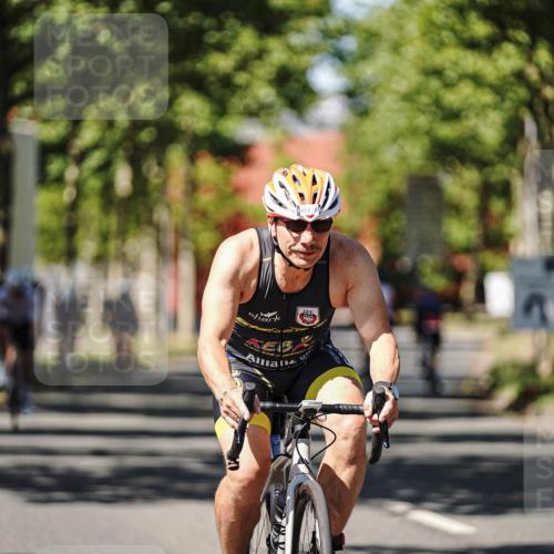 09.08.2026 - GEWOBA Citytriathlon Bremen Michael Burmester http://msf.ph/oto/9949099 09.08.2026 12:45:02 Radfahren 556, 607, 631, 666, 690, 729, 813, 831, 842, 843, 853, 862, 941, 985, 1117 meine-sportfotos.de
