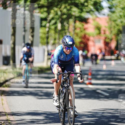 09.08.2026 - GEWOBA Citytriathlon Bremen Michael Burmester http://msf.ph/oto/9949131 09.08.2026 12:45:19 Radfahren 549, 556, 597, 610, 631, 676, 690, 738, 862, 878, 997, 1001, 1128, 1157 meine-sportfotos.de