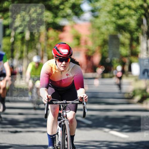 09.08.2026 - GEWOBA Citytriathlon Bremen Michael Burmester http://msf.ph/oto/9949147 09.08.2026 12:45:44 Radfahren 630, 632, 723, 791, 830, 856, 881, 908, 922, 927, 1011 meine-sportfotos.de