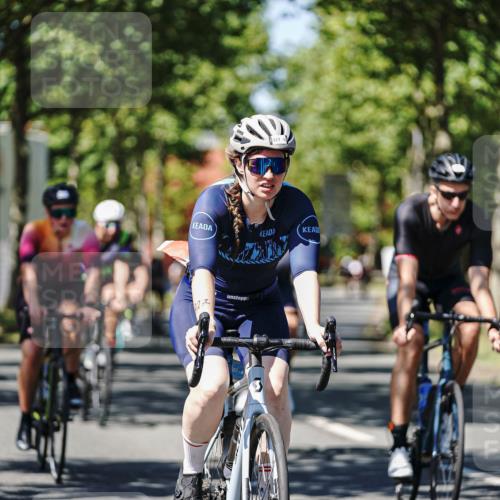 09.08.2026 - GEWOBA Citytriathlon Bremen Michael Burmester http://msf.ph/oto/9949156 09.08.2026 12:45:49 Radfahren 630, 632, 691, 723, 791, 830, 856, 881, 908, 922, 927, 962, 1007, 1011 meine-sportfotos.de