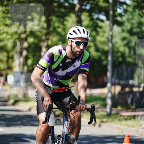 09.08.2026 - GEWOBA Citytriathlon Bremen Michael Burmester http://msf.ph/oto/9949159 09.08.2026 12:45:50 Radfahren 630, 632, 691, 723, 791, 830, 856, 881, 908, 913, 922, 927, 962, 1007, 1011 meine-sportfotos.de