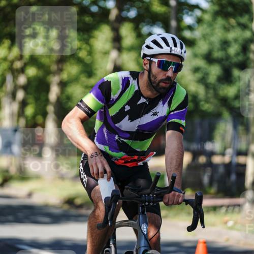 09.08.2026 - GEWOBA Citytriathlon Bremen Michael Burmester http://msf.ph/oto/9949160 09.08.2026 12:45:50 Radfahren 630, 632, 691, 723, 791, 830, 856, 881, 908, 913, 922, 927, 962, 1007, 1011 meine-sportfotos.de