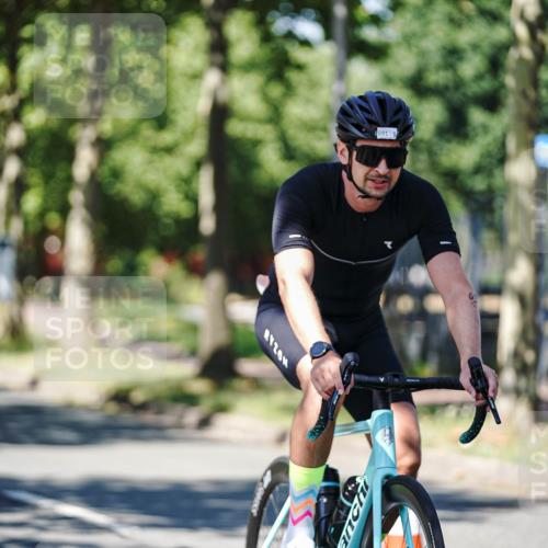 09.08.2026 - GEWOBA Citytriathlon Bremen Michael Burmester http://msf.ph/oto/9949161 09.08.2026 12:45:51 Radfahren 630, 632, 691, 723, 791, 830, 856, 881, 908, 913, 922, 927, 962, 1007, 1011 meine-sportfotos.de