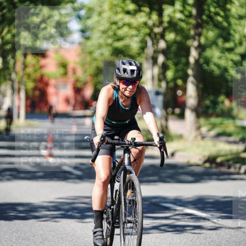 09.08.2026 - GEWOBA Citytriathlon Bremen Michael Burmester http://msf.ph/oto/9949169 09.08.2026 12:45:54 Radfahren 630, 632, 691, 703, 723, 791, 830, 856, 881, 908, 913, 922, 927, 962, 1007, 1011 meine-sportfotos.de
