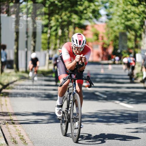 09.08.2026 - GEWOBA Citytriathlon Bremen Michael Burmester http://msf.ph/oto/9949187 09.08.2026 12:46:08 Radfahren 698, 703, 746, 775, 899, 913, 917, 1002 meine-sportfotos.de