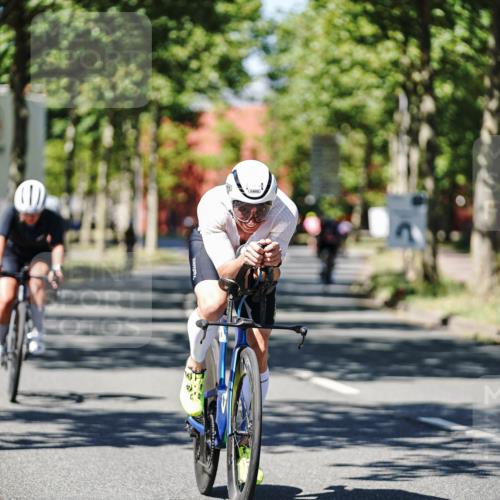 09.08.2026 - GEWOBA Citytriathlon Bremen Michael Burmester http://msf.ph/oto/9949190 09.08.2026 12:46:10 Radfahren 698, 703, 746, 775, 899, 913, 917, 1002 meine-sportfotos.de