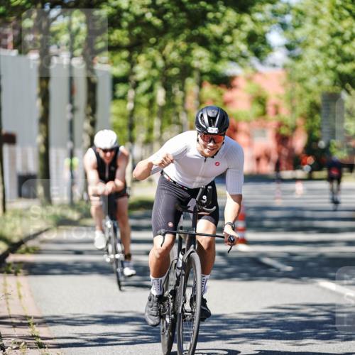 09.08.2026 - GEWOBA Citytriathlon Bremen Michael Burmester http://msf.ph/oto/9949204 09.08.2026 12:46:20 Radfahren 575, 746, 835, 917, 958, 1002 meine-sportfotos.de