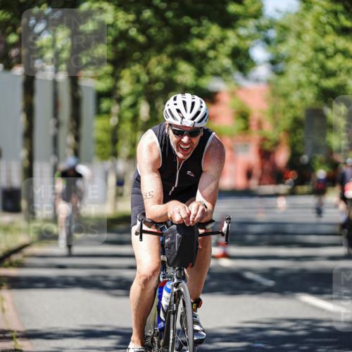 09.08.2026 - GEWOBA Citytriathlon Bremen Michael Burmester http://msf.ph/oto/9949206 09.08.2026 12:46:21 Radfahren 575, 746, 835, 917, 958, 1002 meine-sportfotos.de