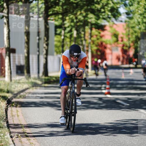 09.08.2026 - GEWOBA Citytriathlon Bremen Michael Burmester http://msf.ph/oto/9949211 09.08.2026 12:46:36 Radfahren 575, 579, 650, 652, 958 meine-sportfotos.de