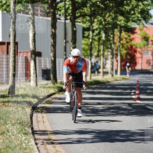 09.08.2026 - GEWOBA Citytriathlon Bremen Michael Burmester http://msf.ph/oto/9949219 09.08.2026 12:46:47 Radfahren 112, 579, 591, 616, 650, 652, 692 meine-sportfotos.de