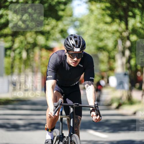 09.08.2026 - GEWOBA Citytriathlon Bremen Michael Burmester http://msf.ph/oto/9949228 09.08.2026 12:47:03 Radfahren 580, 616, 697 meine-sportfotos.de