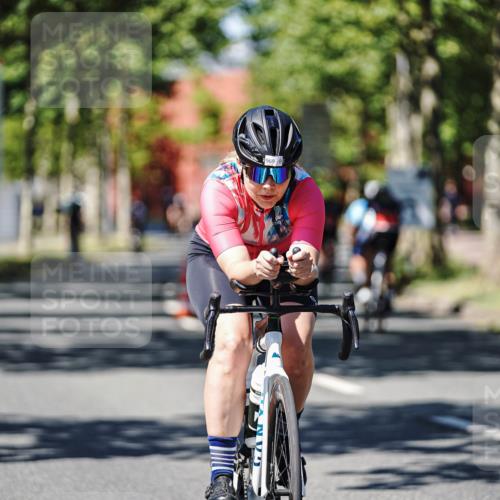 09.08.2026 - GEWOBA Citytriathlon Bremen Michael Burmester http://msf.ph/oto/9949241 09.08.2026 12:47:20 Radfahren 540, 554, 646, 662, 721, 793, 825, 969 meine-sportfotos.de