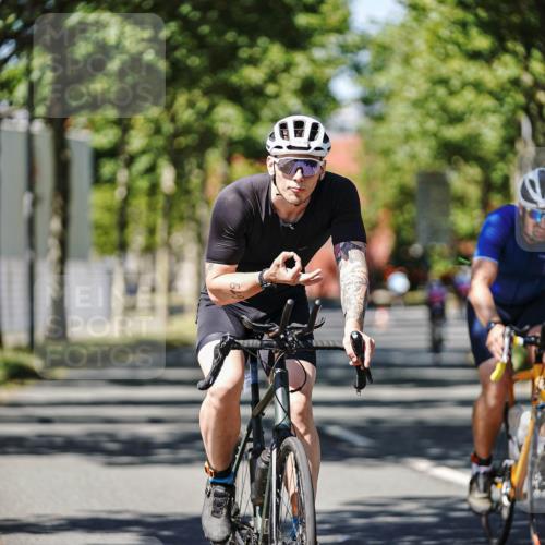 09.08.2026 - GEWOBA Citytriathlon Bremen Michael Burmester http://msf.ph/oto/9949251 09.08.2026 12:47:31 Radfahren 540, 593, 619, 646, 662, 721, 747, 793, 969 meine-sportfotos.de