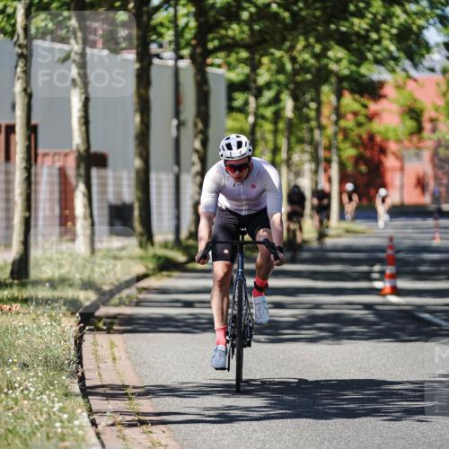 09.08.2026 - GEWOBA Citytriathlon Bremen Michael Burmester http://msf.ph/oto/9949255 09.08.2026 12:47:38 Radfahren 540, 593, 619, 642, 662, 719, 735, 747 meine-sportfotos.de