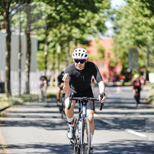09.08.2026 - GEWOBA Citytriathlon Bremen Michael Burmester http://msf.ph/oto/9949262 09.08.2026 12:47:40 Radfahren 593, 619, 642, 662, 719, 735, 747 meine-sportfotos.de