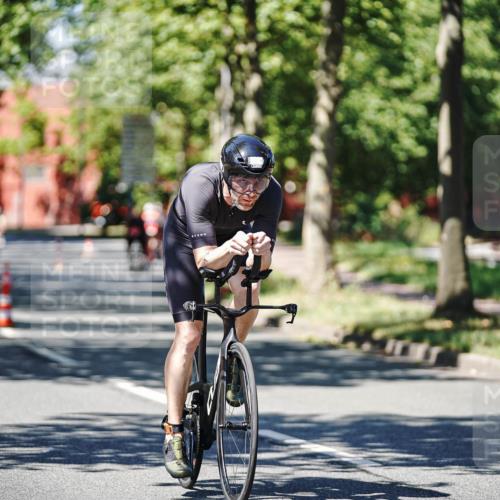 09.08.2026 - GEWOBA Citytriathlon Bremen Michael Burmester http://msf.ph/oto/9949266 09.08.2026 12:47:42 Radfahren 593, 618, 619, 642, 719, 735, 747, 904 meine-sportfotos.de