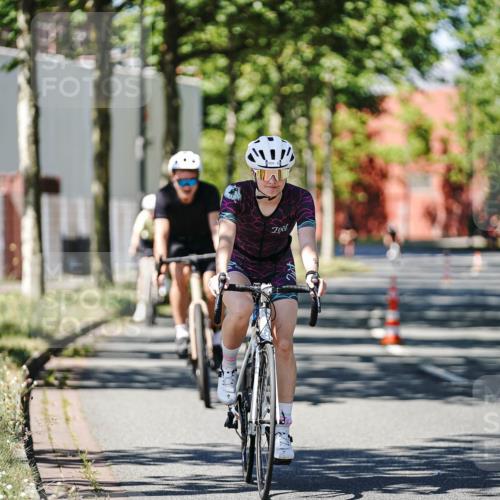09.08.2026 - GEWOBA Citytriathlon Bremen Michael Burmester http://msf.ph/oto/9949272 09.08.2026 12:47:49 Radfahren 593, 618, 642, 719, 735, 904 meine-sportfotos.de
