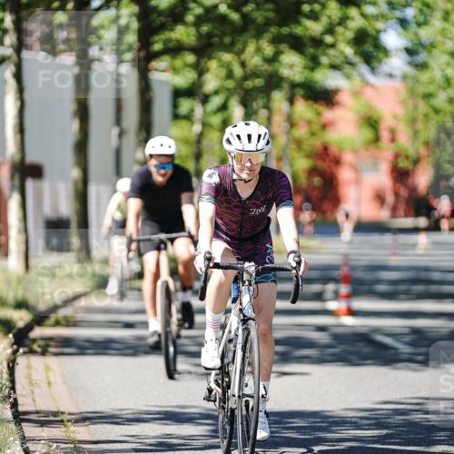 09.08.2026 - GEWOBA Citytriathlon Bremen Michael Burmester http://msf.ph/oto/9949273 09.08.2026 12:47:49 Radfahren 593, 618, 642, 719, 735, 904 meine-sportfotos.de