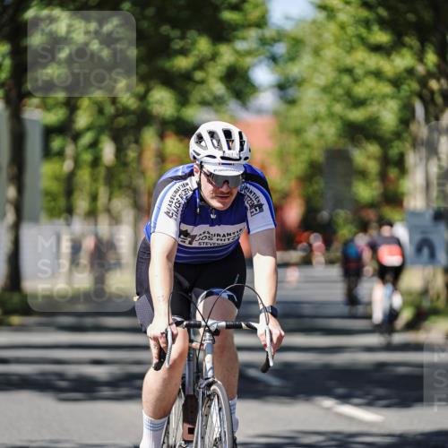 09.08.2026 - GEWOBA Citytriathlon Bremen Michael Burmester http://msf.ph/oto/9949300 09.08.2026 12:48:09 Radfahren 547, 563, 683, 688, 811, 883, 955, 1103, 1116 meine-sportfotos.de