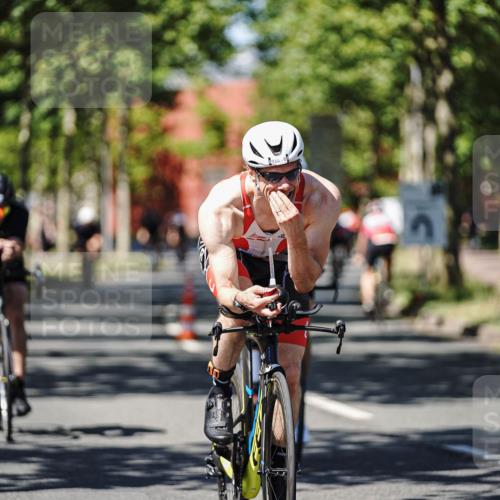 09.08.2026 - GEWOBA Citytriathlon Bremen Michael Burmester http://msf.ph/oto/9949317 09.08.2026 12:48:31 Radfahren 561, 605, 613, 645, 677, 769, 795, 822 meine-sportfotos.de