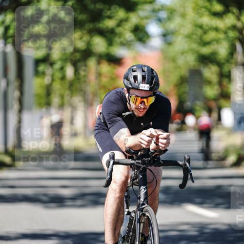 09.08.2026 - GEWOBA Citytriathlon Bremen Michael Burmester http://msf.ph/oto/9949318 09.08.2026 12:48:32 Radfahren 544, 561, 605, 613, 645, 677, 769, 795, 822 meine-sportfotos.de