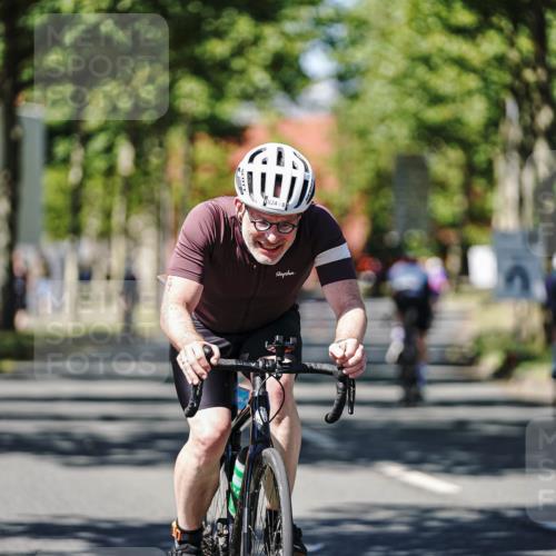 09.08.2026 - GEWOBA Citytriathlon Bremen Michael Burmester http://msf.ph/oto/9949330 09.08.2026 12:48:45 Radfahren 544, 561, 645, 685, 795, 824, 882, 959 meine-sportfotos.de