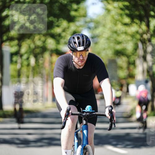 09.08.2026 - GEWOBA Citytriathlon Bremen Michael Burmester http://msf.ph/oto/9949338 09.08.2026 12:48:54 Radfahren 592, 641, 685, 824, 882, 959, 1141, 1149 meine-sportfotos.de