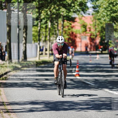 09.08.2026 - GEWOBA Citytriathlon Bremen Michael Burmester http://msf.ph/oto/9949340 09.08.2026 12:48:56 Radfahren 592, 641, 685, 724, 959, 1141, 1149 meine-sportfotos.de