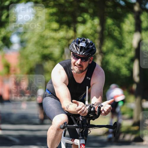 09.08.2026 - GEWOBA Citytriathlon Bremen Michael Burmester http://msf.ph/oto/9949361 09.08.2026 12:49:17 Radfahren 569, 647, 757, 765, 905, 999, 1160 meine-sportfotos.de
