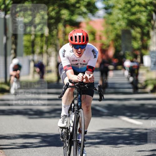 09.08.2026 - GEWOBA Citytriathlon Bremen Michael Burmester http://msf.ph/oto/9949368 09.08.2026 12:49:21 Radfahren 569, 583, 647, 757, 765, 999, 1160 meine-sportfotos.de