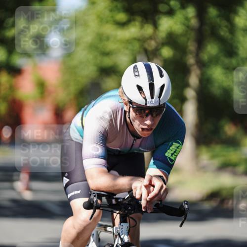09.08.2026 - GEWOBA Citytriathlon Bremen Michael Burmester http://msf.ph/oto/9949373 09.08.2026 12:49:24 Radfahren 569, 583, 757, 765, 803, 963, 999, 1160 meine-sportfotos.de