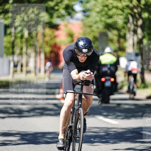 09.08.2026 - GEWOBA Citytriathlon Bremen Michael Burmester http://msf.ph/oto/9949375 09.08.2026 12:49:26 Radfahren 569, 583, 757, 765, 803, 963, 999, 1160 meine-sportfotos.de