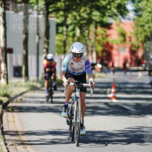 09.08.2026 - GEWOBA Citytriathlon Bremen Michael Burmester http://msf.ph/oto/9949386 09.08.2026 12:49:34 Radfahren 569, 583, 680, 710, 803, 924, 963, 983, 1160 meine-sportfotos.de