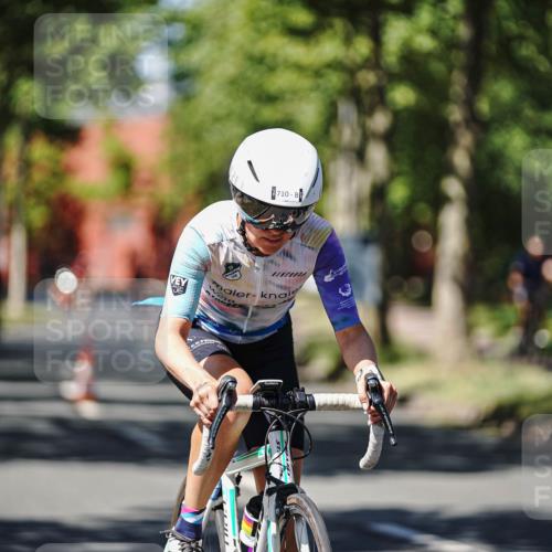 09.08.2026 - GEWOBA Citytriathlon Bremen Michael Burmester http://msf.ph/oto/9949387 09.08.2026 12:49:35 Radfahren 569, 583, 680, 710, 803, 924, 963, 983, 1160 meine-sportfotos.de