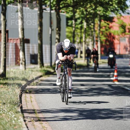 09.08.2026 - GEWOBA Citytriathlon Bremen Michael Burmester http://msf.ph/oto/9949391 09.08.2026 12:49:40 Radfahren 680, 710, 803, 852, 874, 924, 963, 983, 1150 meine-sportfotos.de