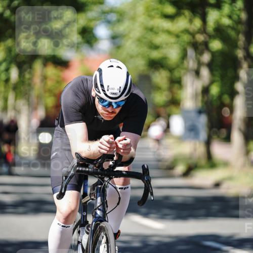 09.08.2026 - GEWOBA Citytriathlon Bremen Michael Burmester http://msf.ph/oto/9949396 09.08.2026 12:49:42 Radfahren 680, 710, 803, 852, 874, 924, 963, 983, 1150 meine-sportfotos.de