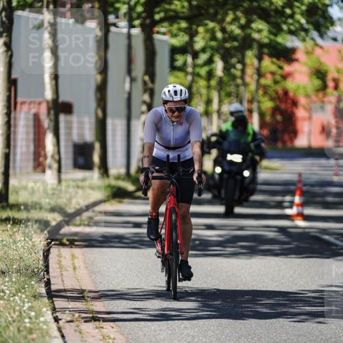 09.08.2026 - GEWOBA Citytriathlon Bremen Michael Burmester http://msf.ph/oto/9949417 09.08.2026 12:49:59 Radfahren 557, 590, 686, 773, 777, 784, 874, 946, 967, 1008 meine-sportfotos.de