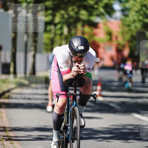 09.08.2026 - GEWOBA Citytriathlon Bremen Michael Burmester http://msf.ph/oto/9949421 09.08.2026 12:50:03 Radfahren 557, 590, 686, 773, 777, 784, 875, 946, 967, 1008 meine-sportfotos.de