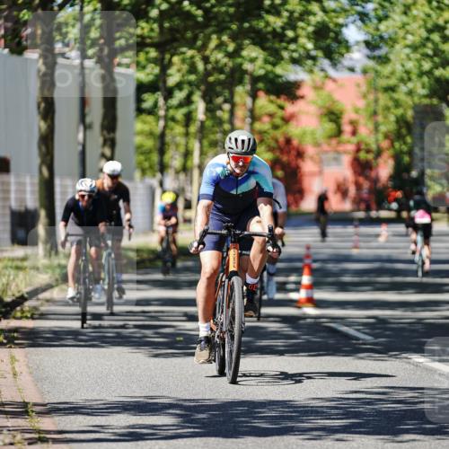09.08.2026 - GEWOBA Citytriathlon Bremen Michael Burmester http://msf.ph/oto/9949449 09.08.2026 12:50:40 Radfahren 594, 648, 730, 737, 794, 932, 993, 1016, 1137, 1139, 1158 meine-sportfotos.de