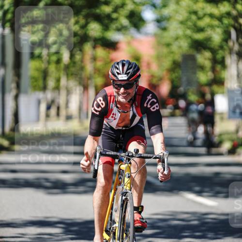 09.08.2026 - GEWOBA Citytriathlon Bremen Michael Burmester http://msf.ph/oto/9949470 09.08.2026 12:50:57 Radfahren 624, 799, 808, 879, 932, 987, 1016, 1139 meine-sportfotos.de