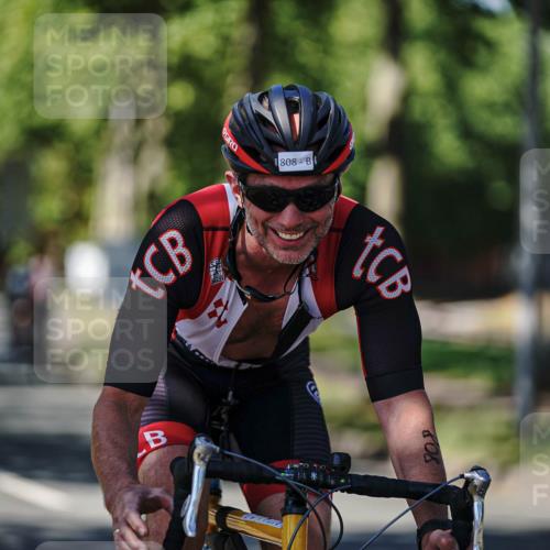09.08.2026 - GEWOBA Citytriathlon Bremen Michael Burmester http://msf.ph/oto/9949472 09.08.2026 12:50:58 Radfahren 624, 799, 808, 879, 932, 987, 1016, 1139 meine-sportfotos.de