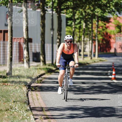 09.08.2026 - GEWOBA Citytriathlon Bremen Michael Burmester http://msf.ph/oto/9949477 09.08.2026 12:51:09 Radfahren 606, 808, 884, 987, 1133 meine-sportfotos.de