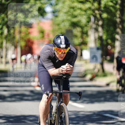 09.08.2026 - GEWOBA Citytriathlon Bremen Michael Burmester http://msf.ph/oto/9949486 09.08.2026 12:51:24 Radfahren 880, 884, 1019 meine-sportfotos.de